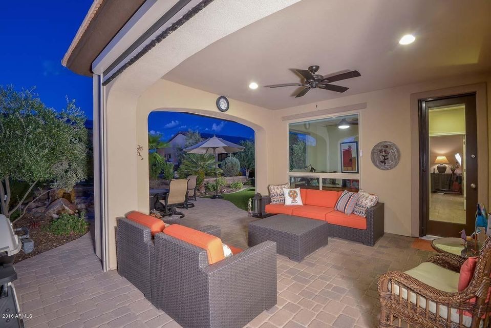Paver Patio w/ Shade Screens