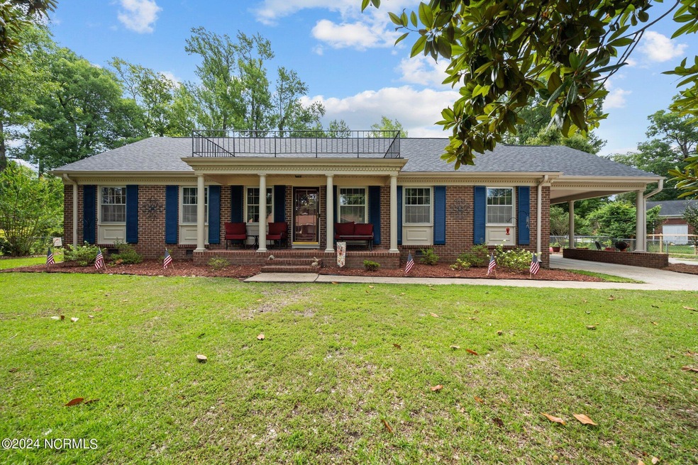 311 Forest Grove Ave, Jacksonville, NC 28540 - photo 1