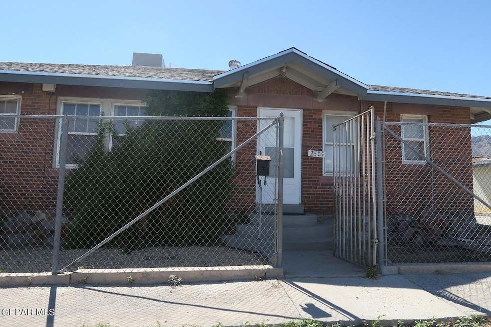 2505 San Marcial St unit B, El Paso, TX 79930 - photo 1