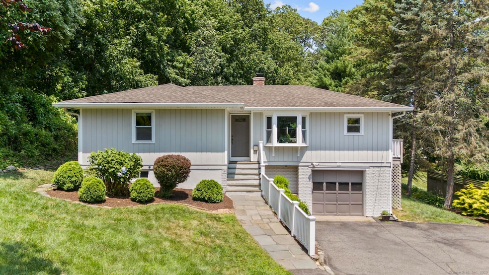 Coming Soon $737,000