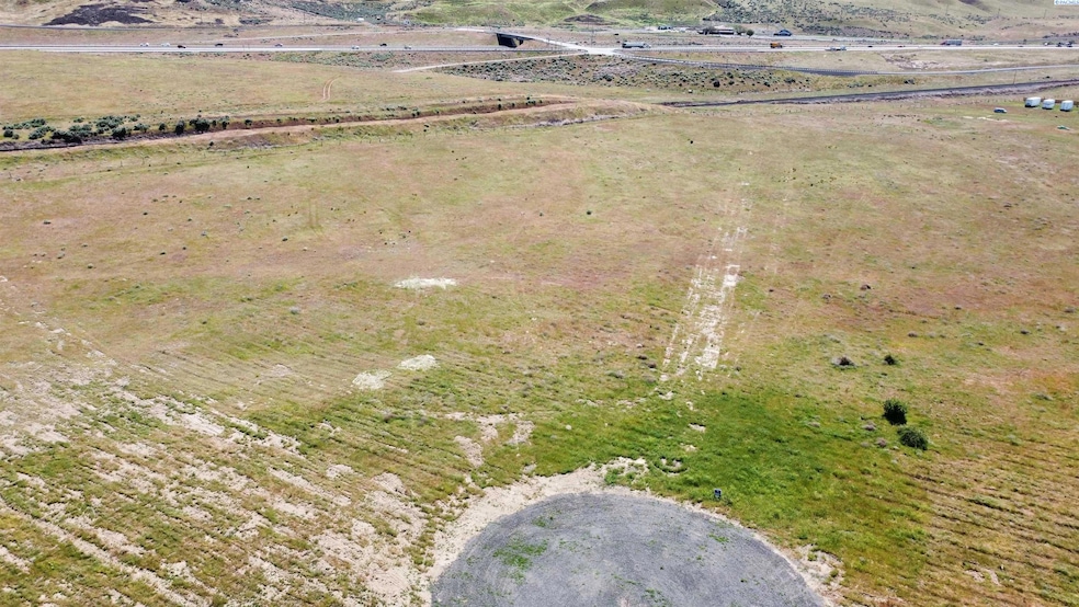 NKA T234321 N Hansen Rd, Prosser, WA 99350 - photo 1