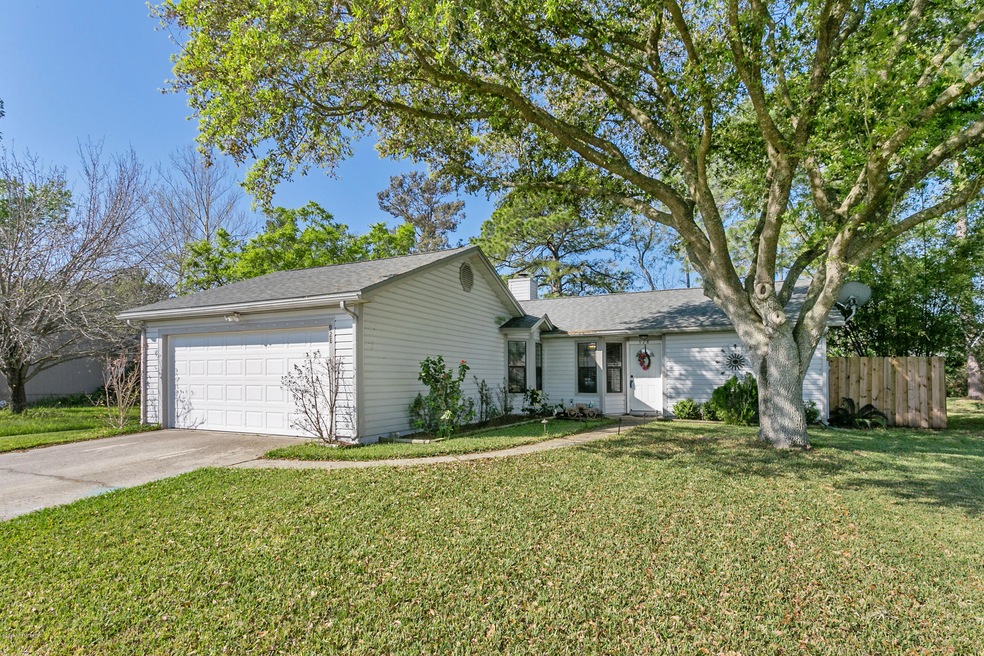 928 Aries Rd W, Jacksonville, FL 32216 - photo 1