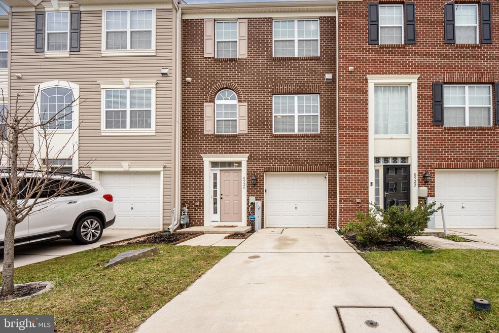 8524 Stansbury Lake Dr, Baltimore, MD 21222 - photo 1