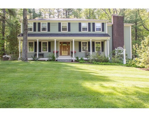 13 Penobscot St, Medfield, MA 02052 - photo 1