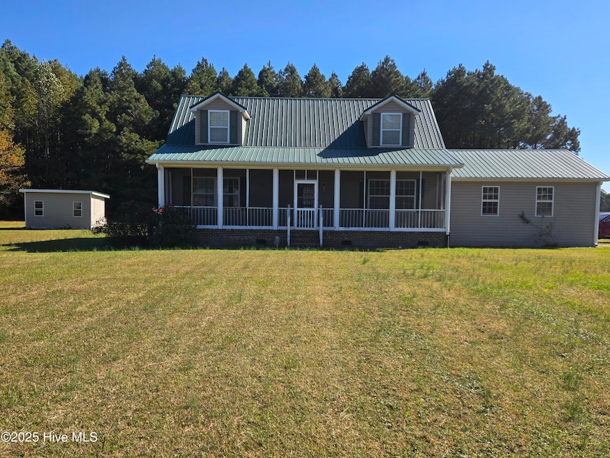 736 Greenhall Rd_Front