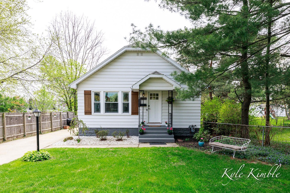 1120 Ekhart-06