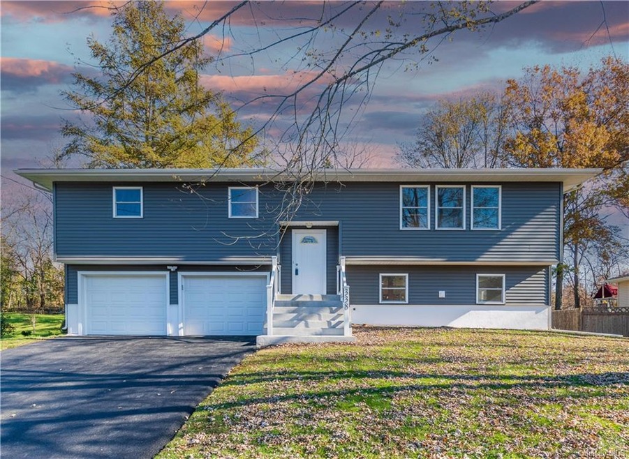 338 Lake Vue Dr, Montgomery, NY 12549 - photo 1