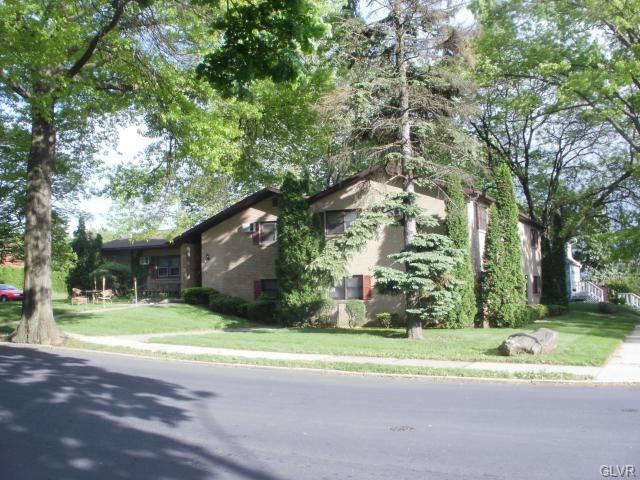 1045 N 17th St unit 5, Allentown, PA 18104 - photo 1