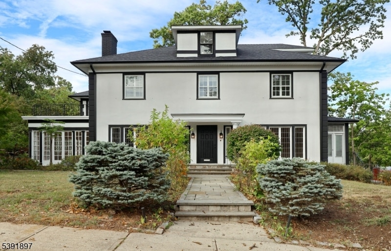 98-108 E 38th St, Paterson, NJ 07514 - photo 1