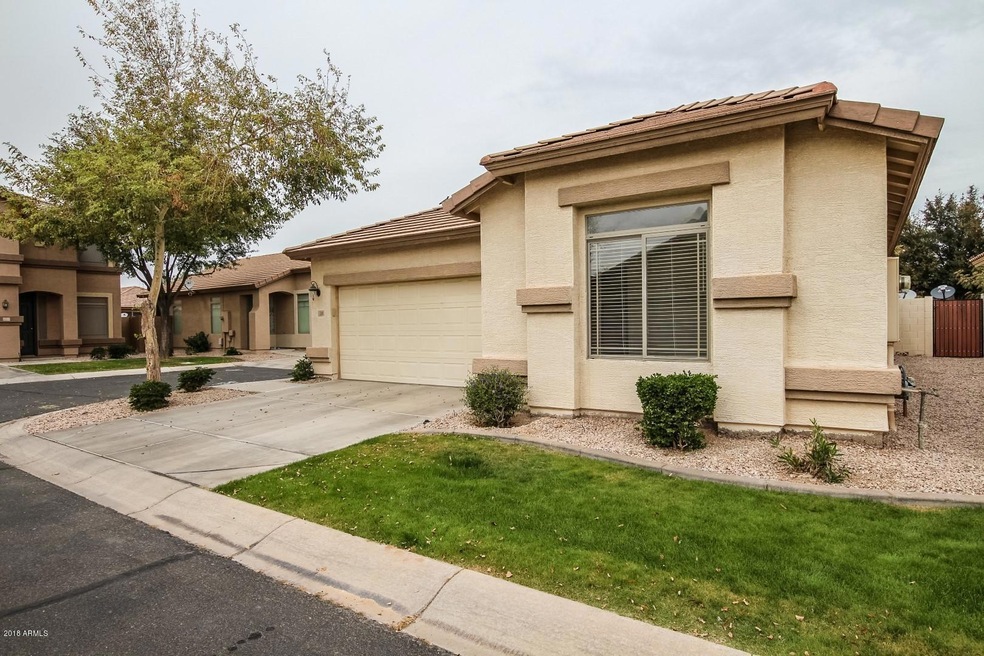 0001-Soho - 1208 (1)