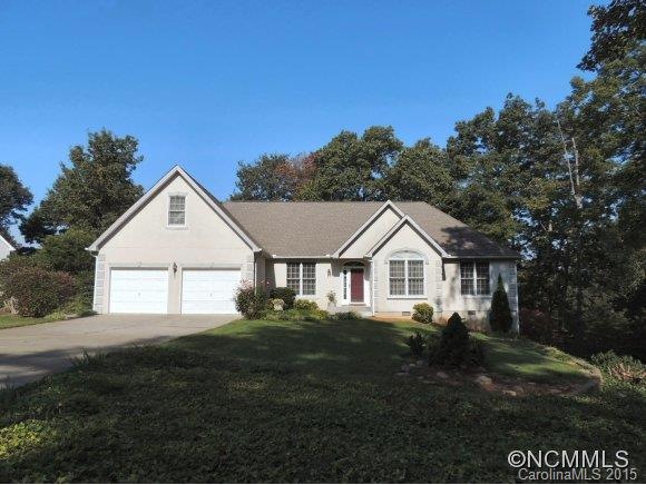 2 Whirlaway Ct, Hendersonville, NC 28792 - photo 1