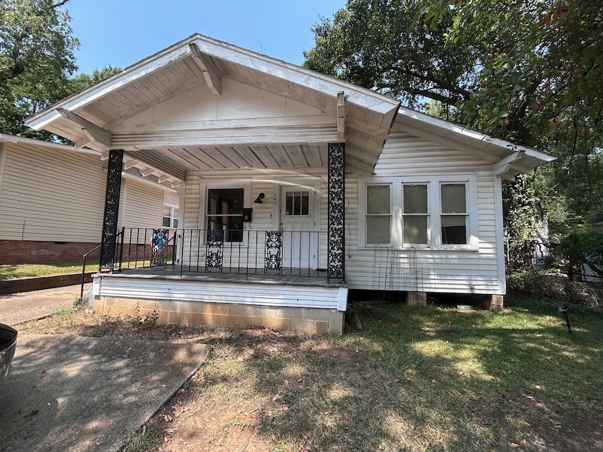 742 Columbia St, Shreveport, LA 71104 - photo 1