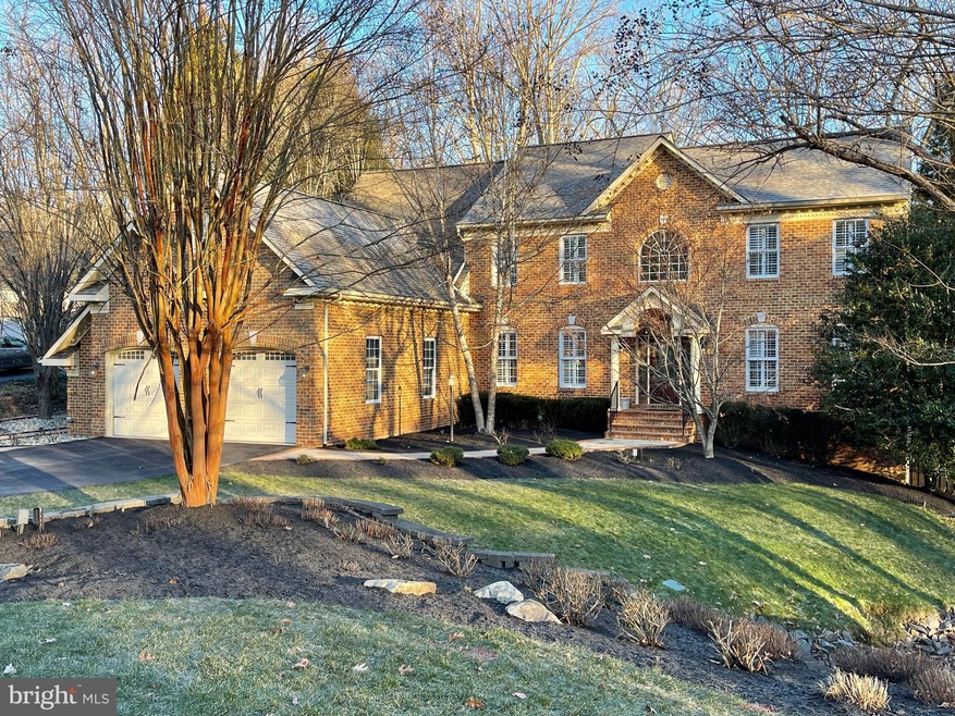 7886 Pembridge Rd, Manassas, VA 20112 - photo 1