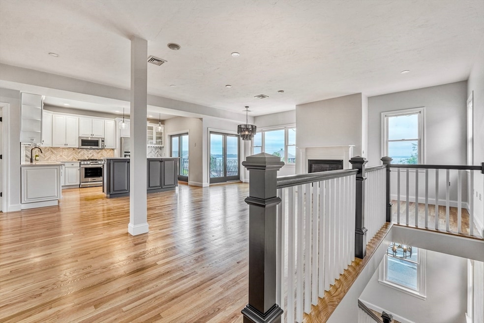 800 E 7th St unit PH, Boston, MA 02127 - photo 1