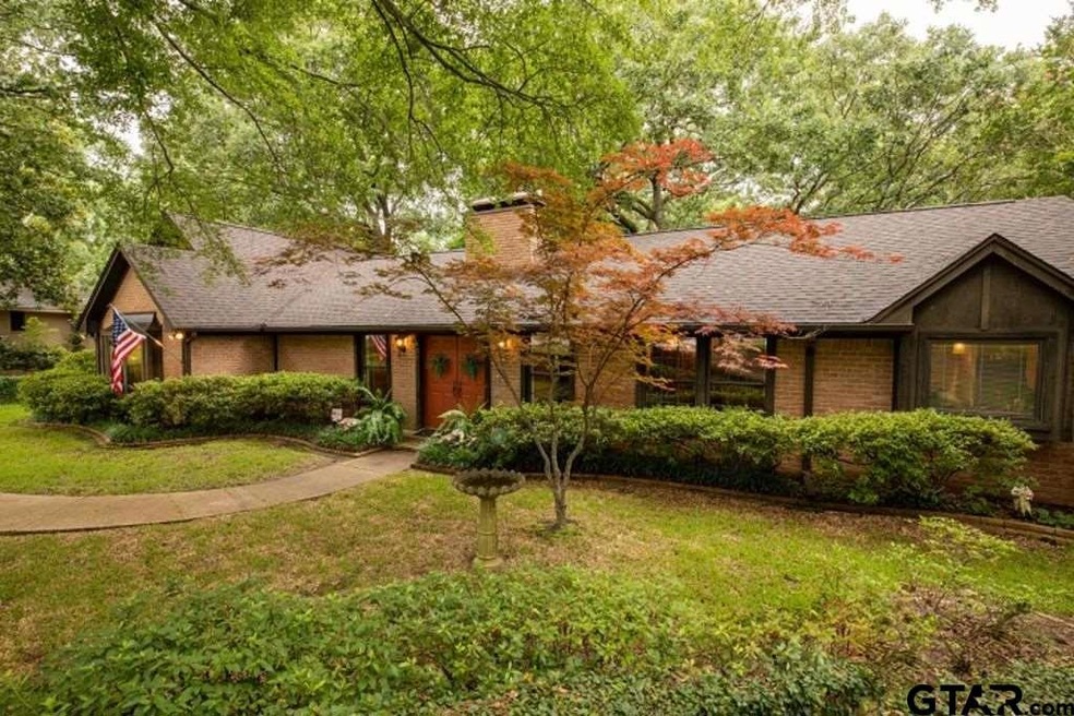 800 800 Fox Cove St, Tyler, TX 75703 - photo 1