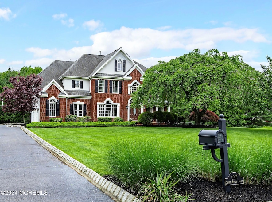 1 Slopebrook Ln