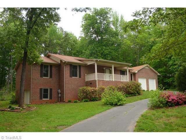 900 Greencastle Rd, Asheboro, NC 27205 - photo 1