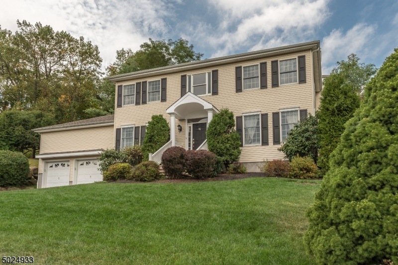 42 Highwood Rd, West Orange, NJ 07052 - photo 1