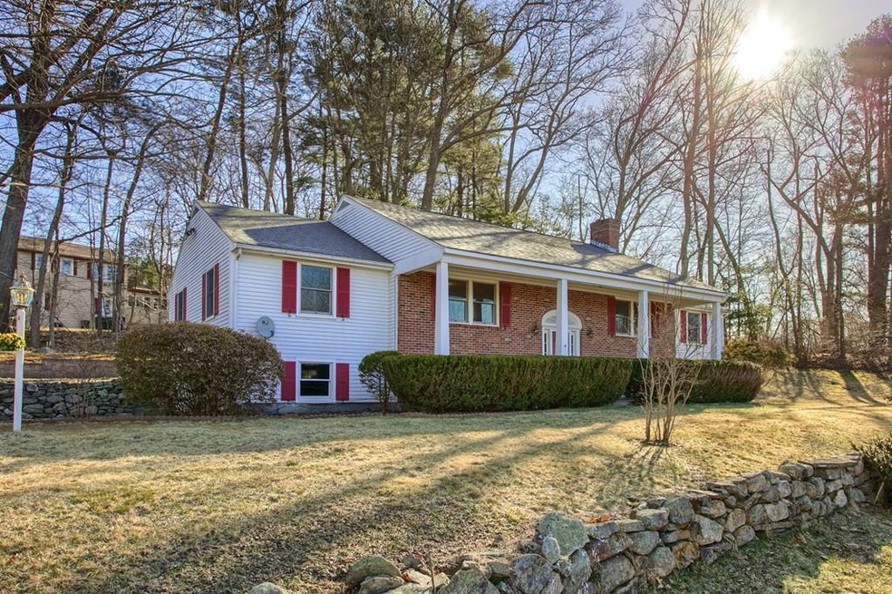 3 Deacon Hunt Dr, Acton, MA 01720 - photo 1