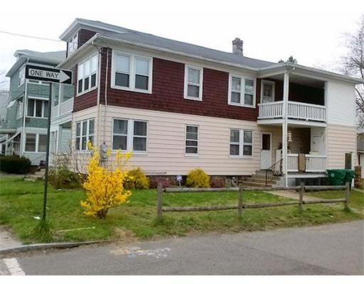 105 Meadow St, Chicopee, MA 01013 - photo 1
