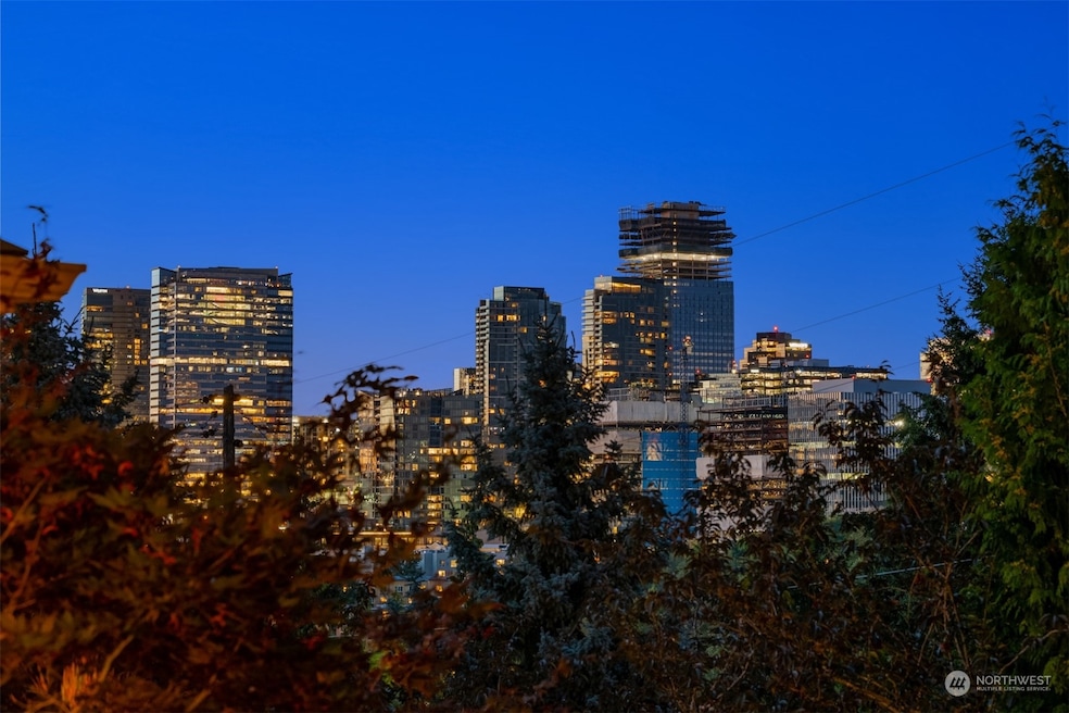 Sold $3,060,000 • Co-Listing Agent