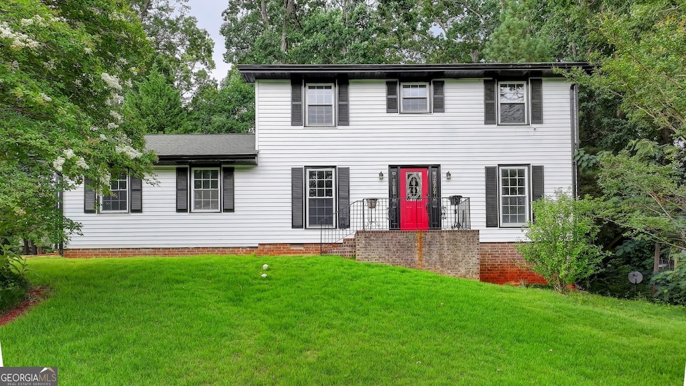 4756 Manly Ct, Stone Mountain, GA 30088 - photo 1