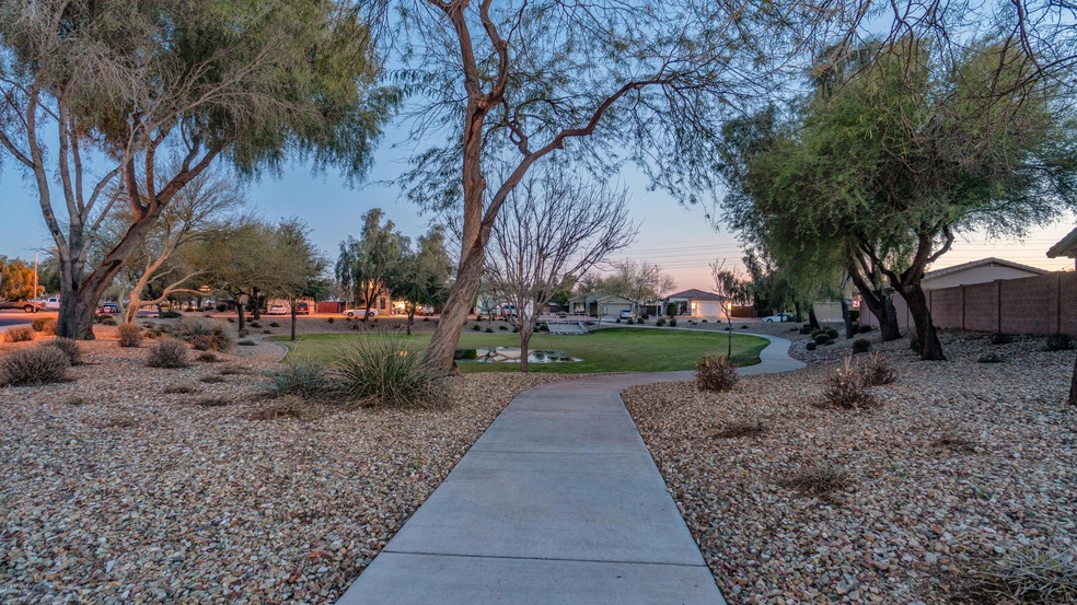 16136 W Calavar Rd-1