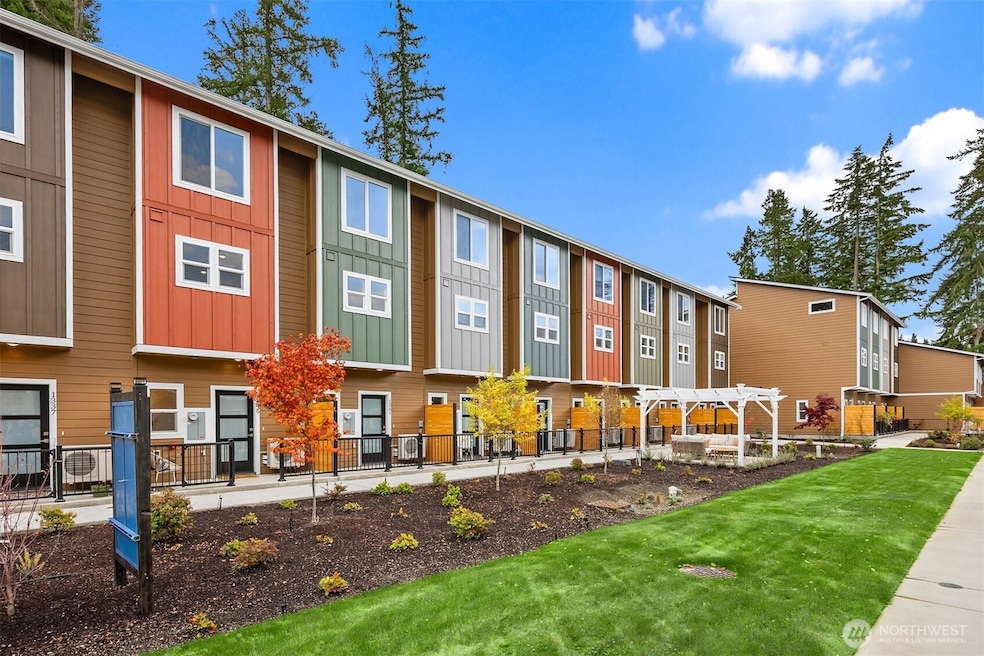 Pending $489,000 • Co-Listing Agent