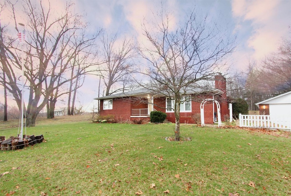 4467 N 400 W, La Porte, IN 46350 - photo 1