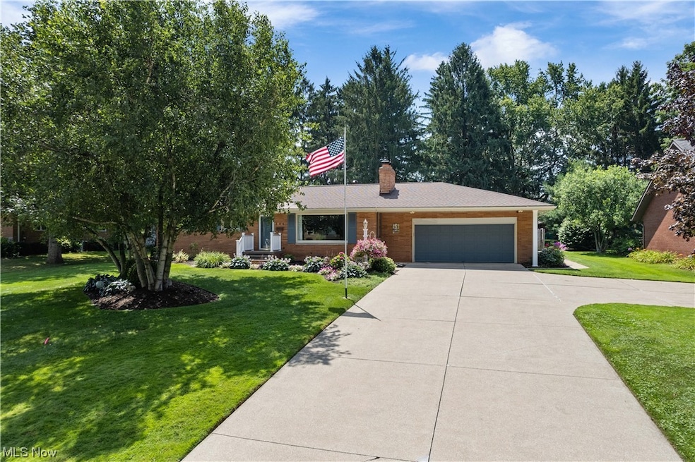 144 Beech St, Doylestown, OH 44230 - photo 1