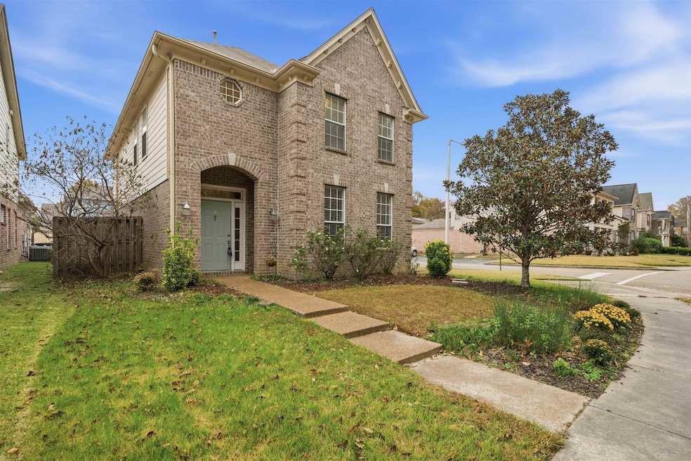 1238 S Collierville Arlington Rd, Collierville, TN 38017 - photo 1