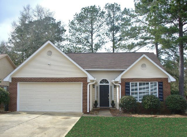 100 Wembley Ct, Dothan, AL 36305 - photo 1