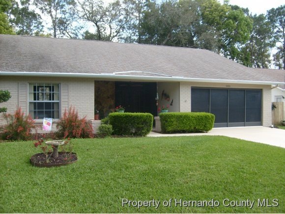 6266 Ocean Pines Ln, Spring Hill, FL 34606 - photo 1