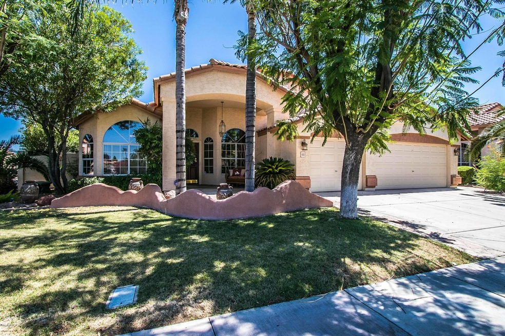 Browning Front of home
