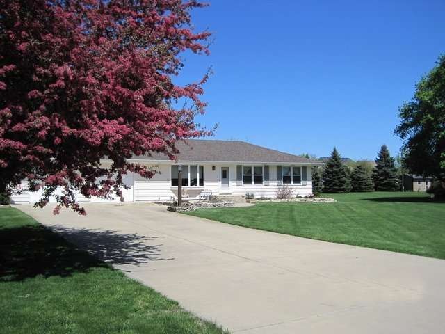 114 Osage Ct, Oswego, IL 60543 - photo 1