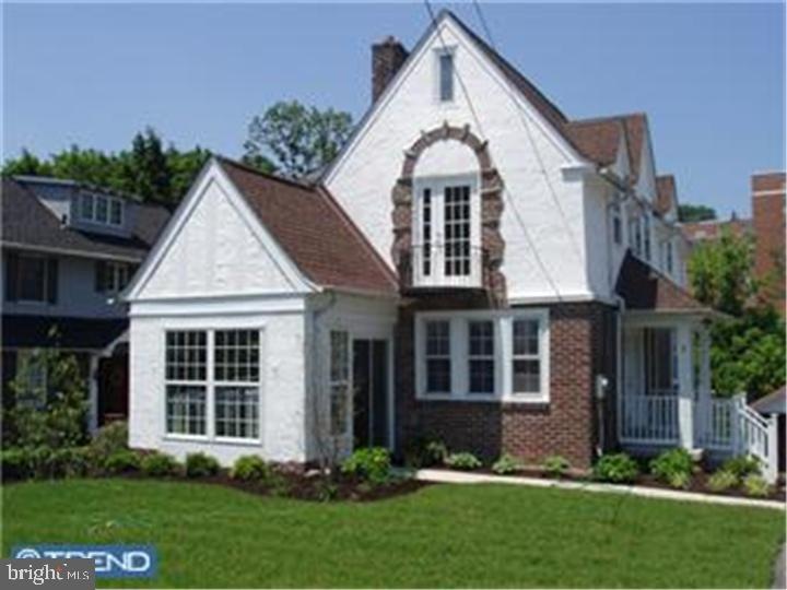 1 Arthur Rd, Bryn Mawr, PA 19010 - photo 1