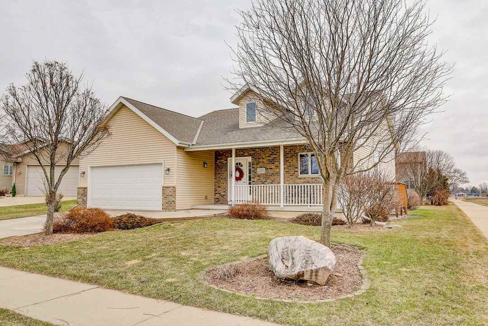 2766 Hollyhock St, Fitchburg, WI 53711 - photo 1