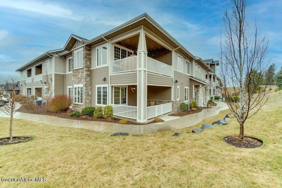 4577 Greenchain Loop unit 5, Coeur D'Alene, ID 83814 - photo 1