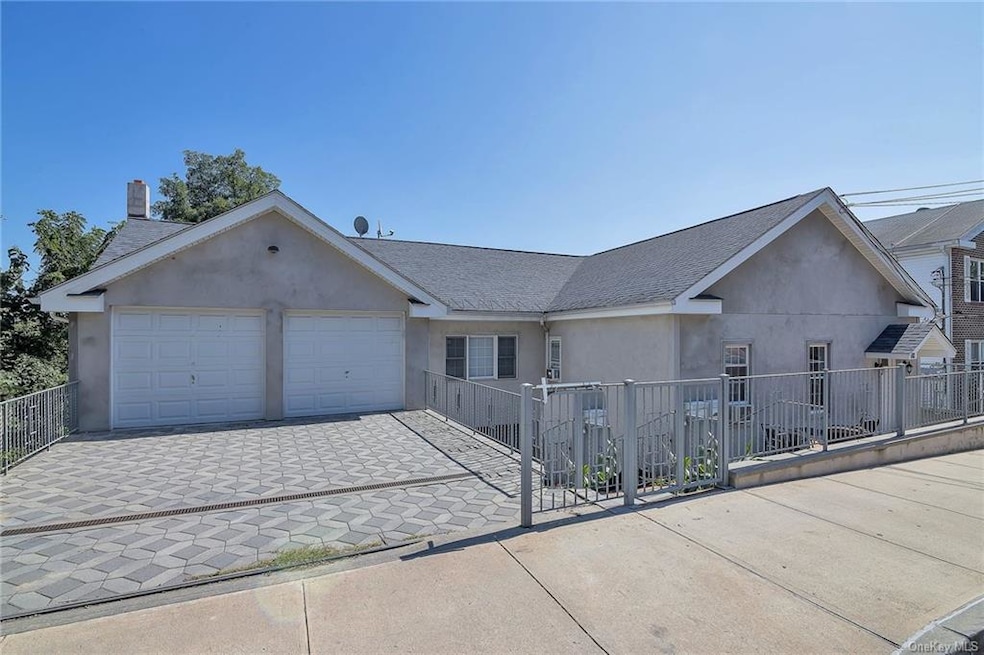 214 Sommerville Place, Yonkers, NY 10703 - photo 1