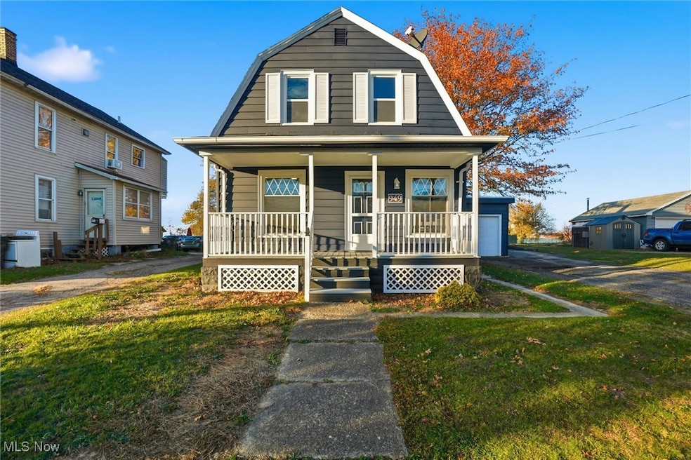 949 E 6th St, Ashtabula, OH 44004 - photo 1