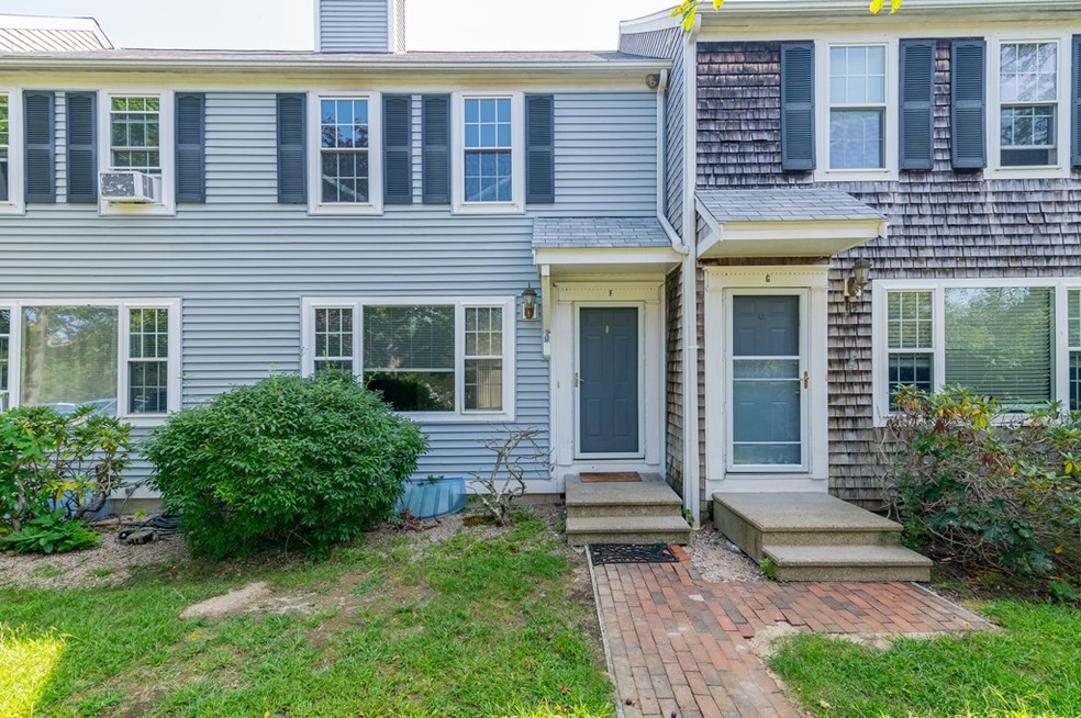 573 Carriage Shop Rd unit F, East Falmouth, MA 02536 - photo 1