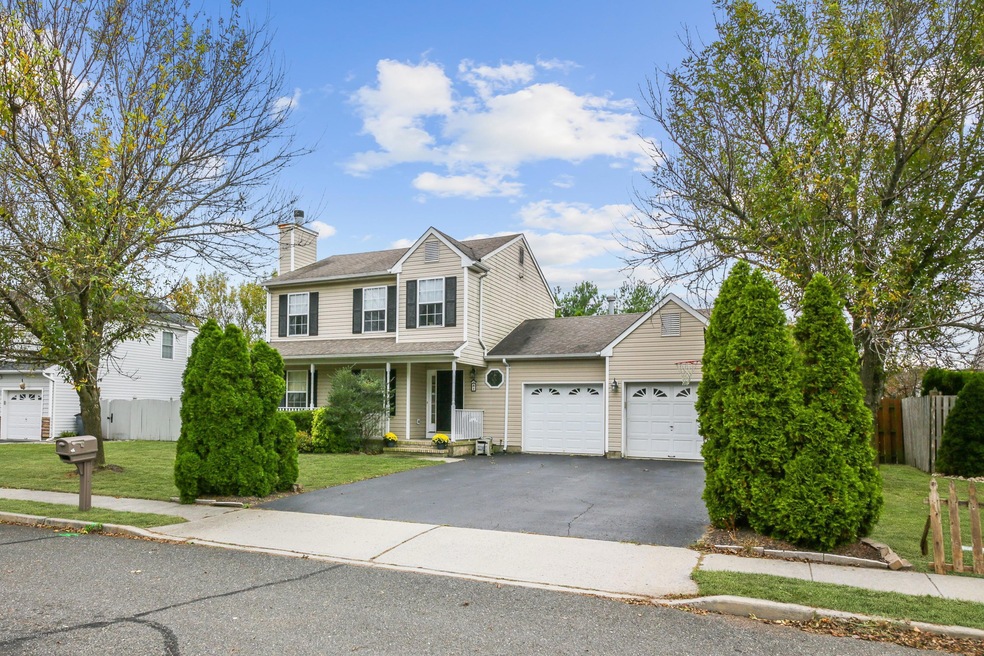 8 Yosemite Rd, Howell, NJ 07731 - photo 1