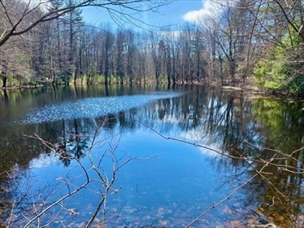 279 Holland Rd, Sturbridge, MA 01518 - photo 1