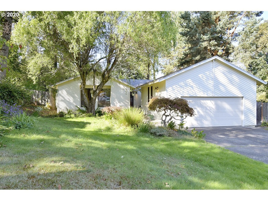 2470 Woodhill Ct, West Linn, OR 97068 - photo 1