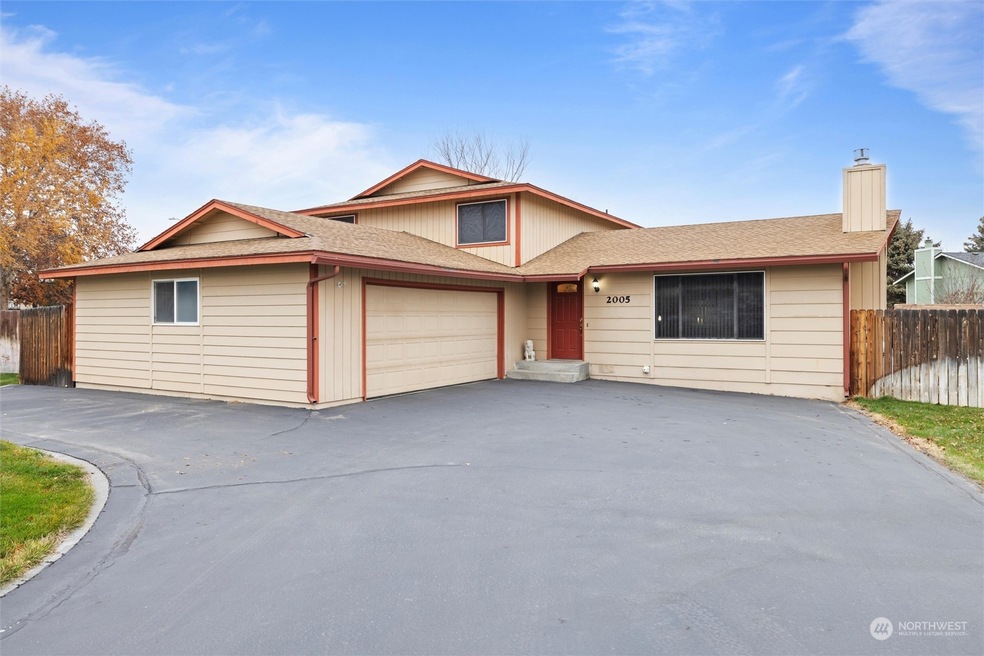 Sold $420,000 • Co-Listing Agent