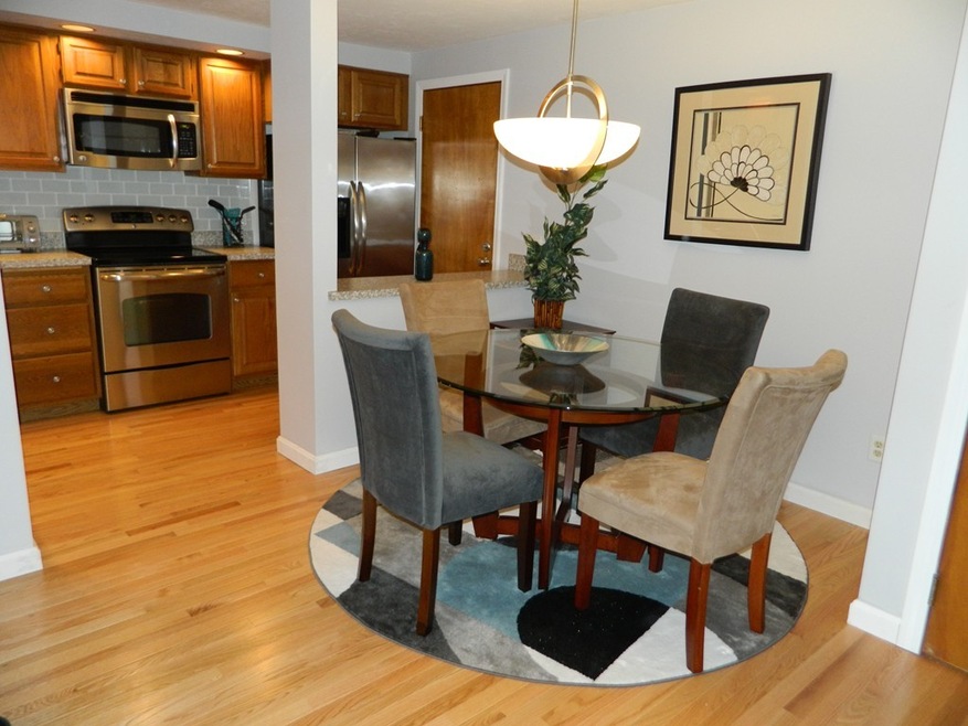 34 Washington Green unit 4, East Walpole, MA 02032 - photo 1