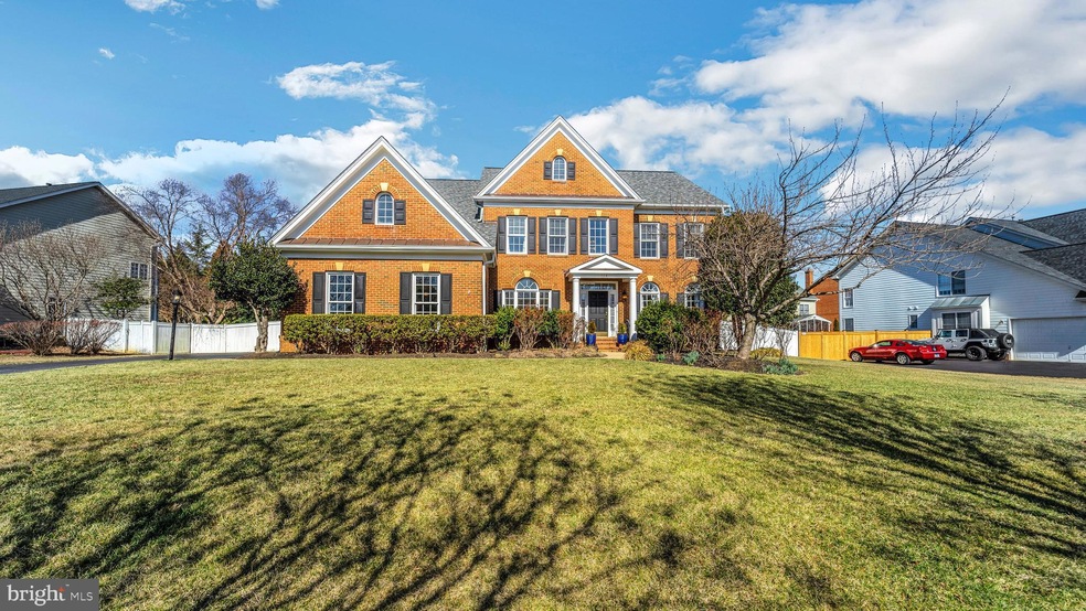 708 Childs Point Rd, Annapolis, MD 21401 - photo 1