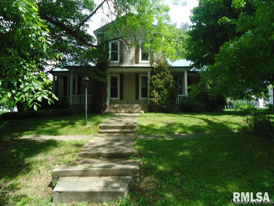 401 E Illini St, Virginia, IL 62691 - photo 1
