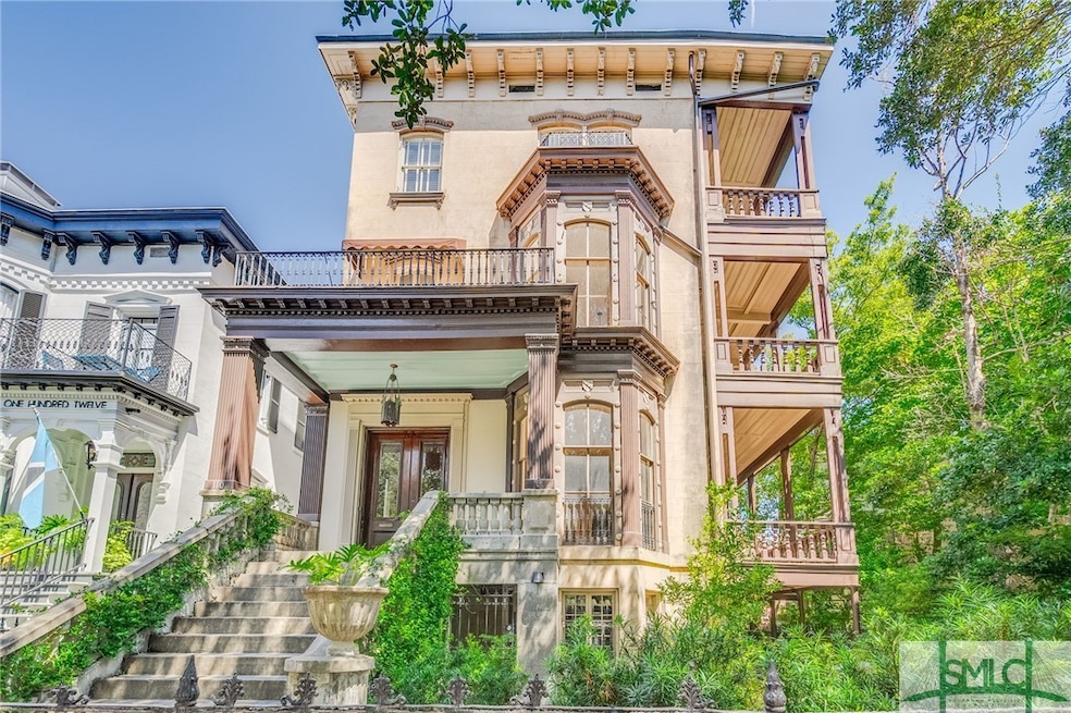 110 W Gaston St, Savannah, GA 31401 - photo 1