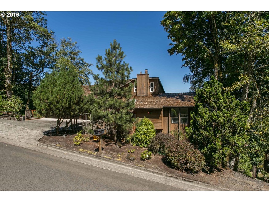 17465 Upper Cherry Ln, Lake Oswego, OR 97034 - photo 1